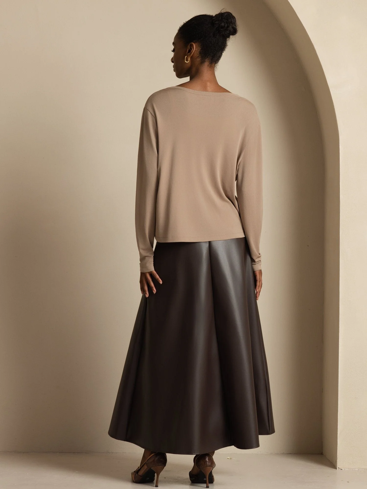 Cardigan Basique Femme en Pure Soie à Col V et Manches Longues - Image 22