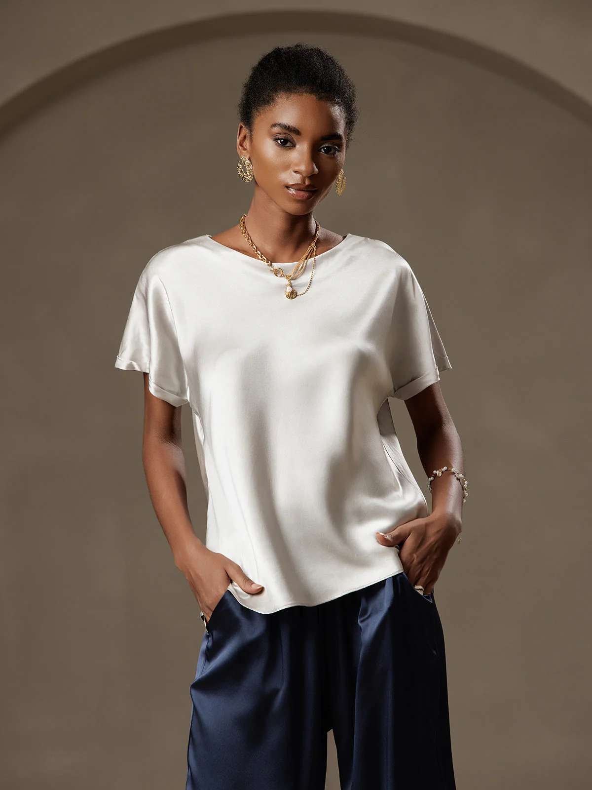 19Momme T-shirt à manches courtes décontracté en soie classique