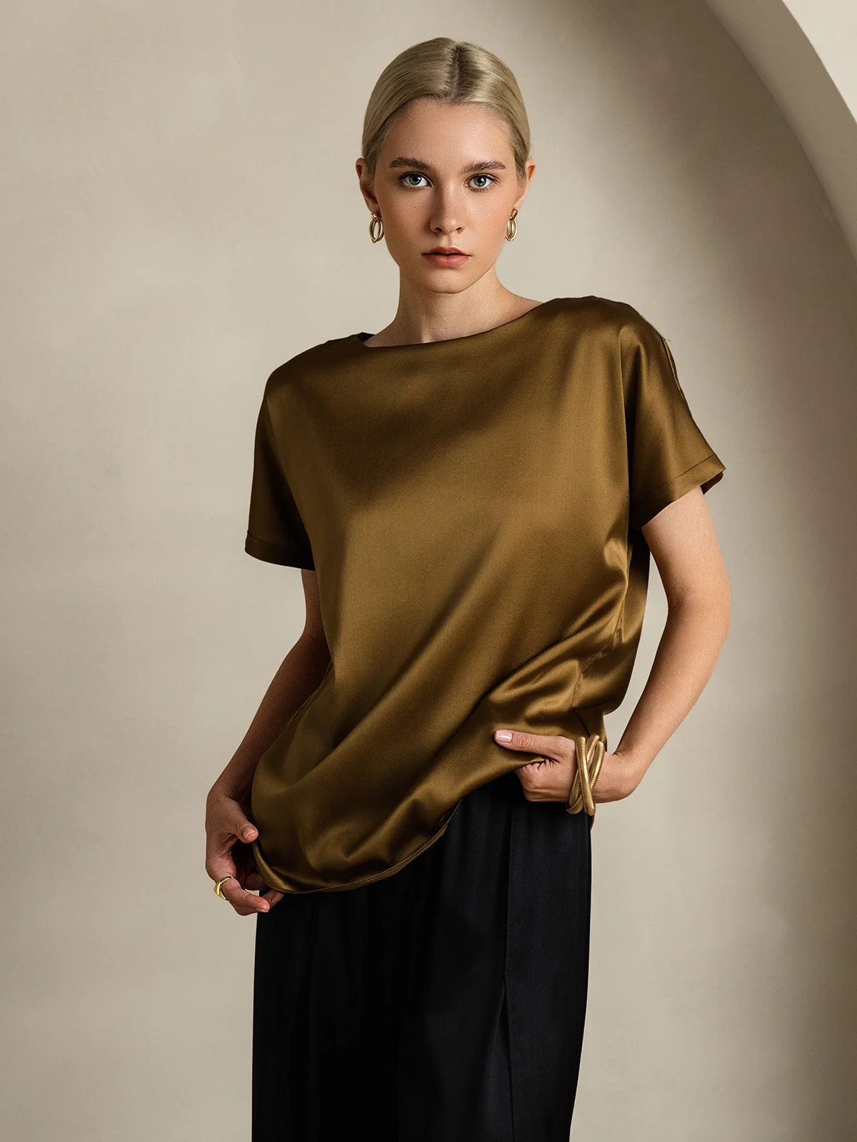 19Momme T-shirt à manches courtes décontracté en soie classique - Image 35