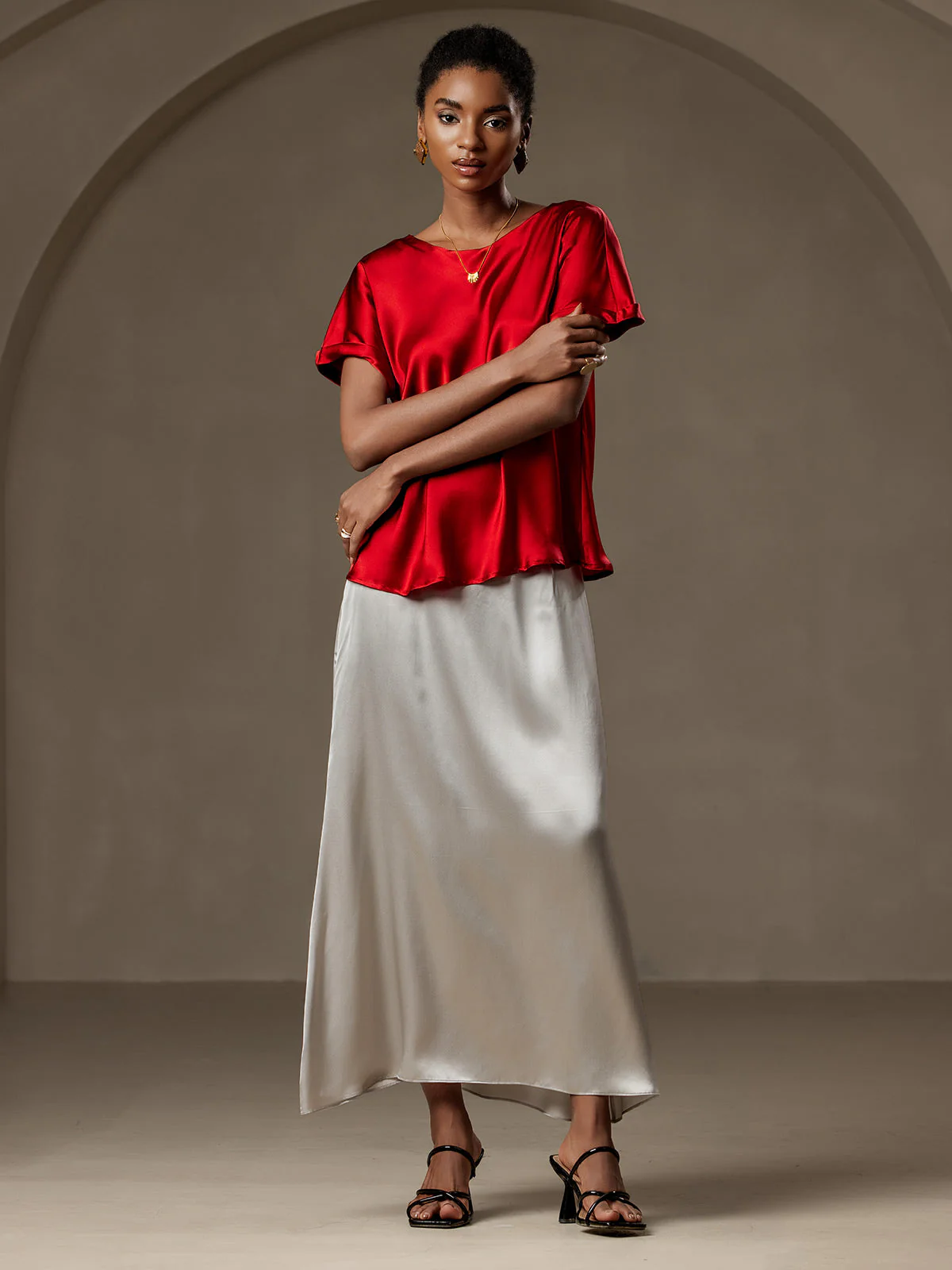 19Momme T-shirt à manches courtes décontracté en soie classique - Image 47