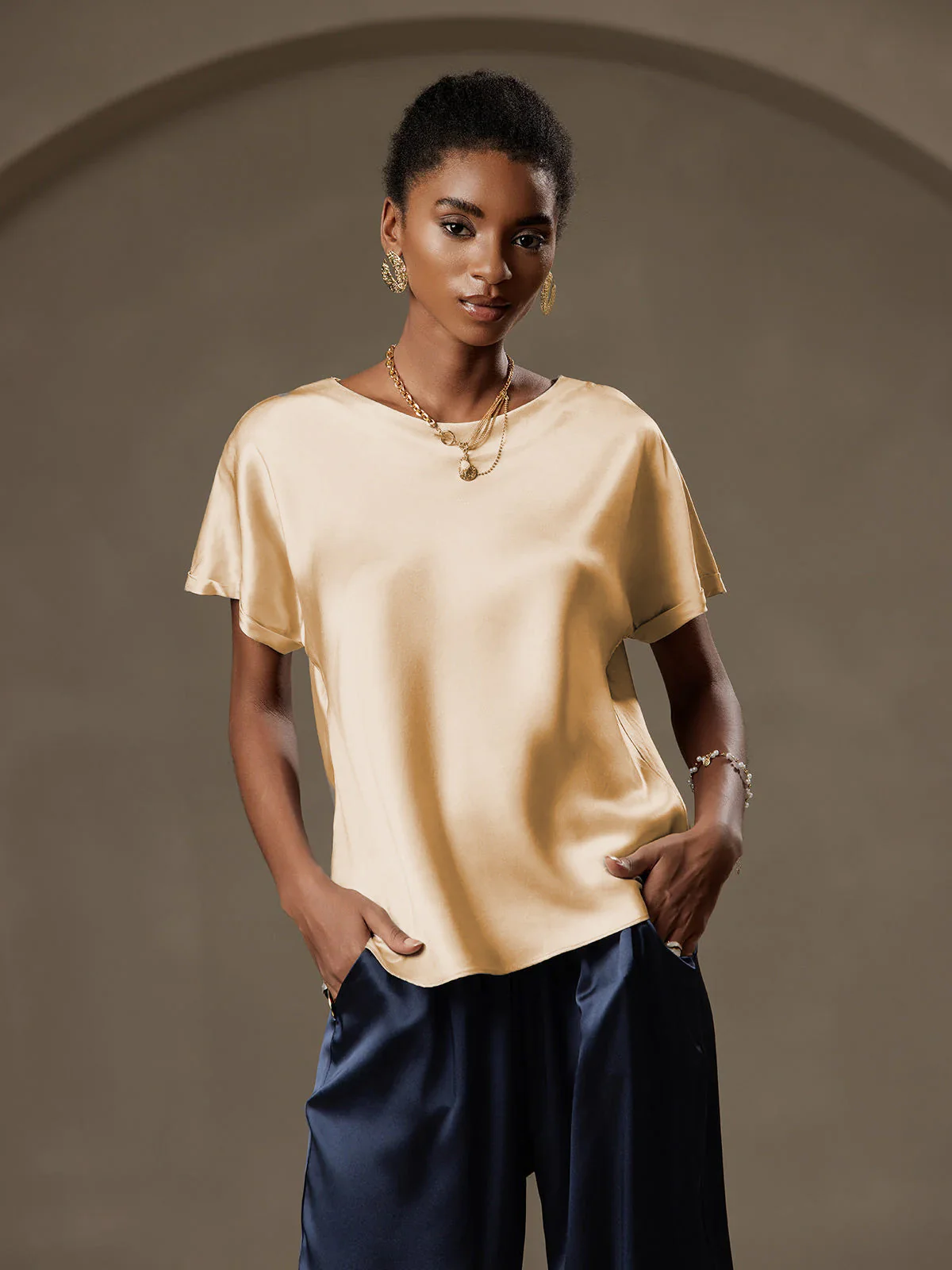 19Momme T-shirt à manches courtes décontracté en soie classique - Image 55