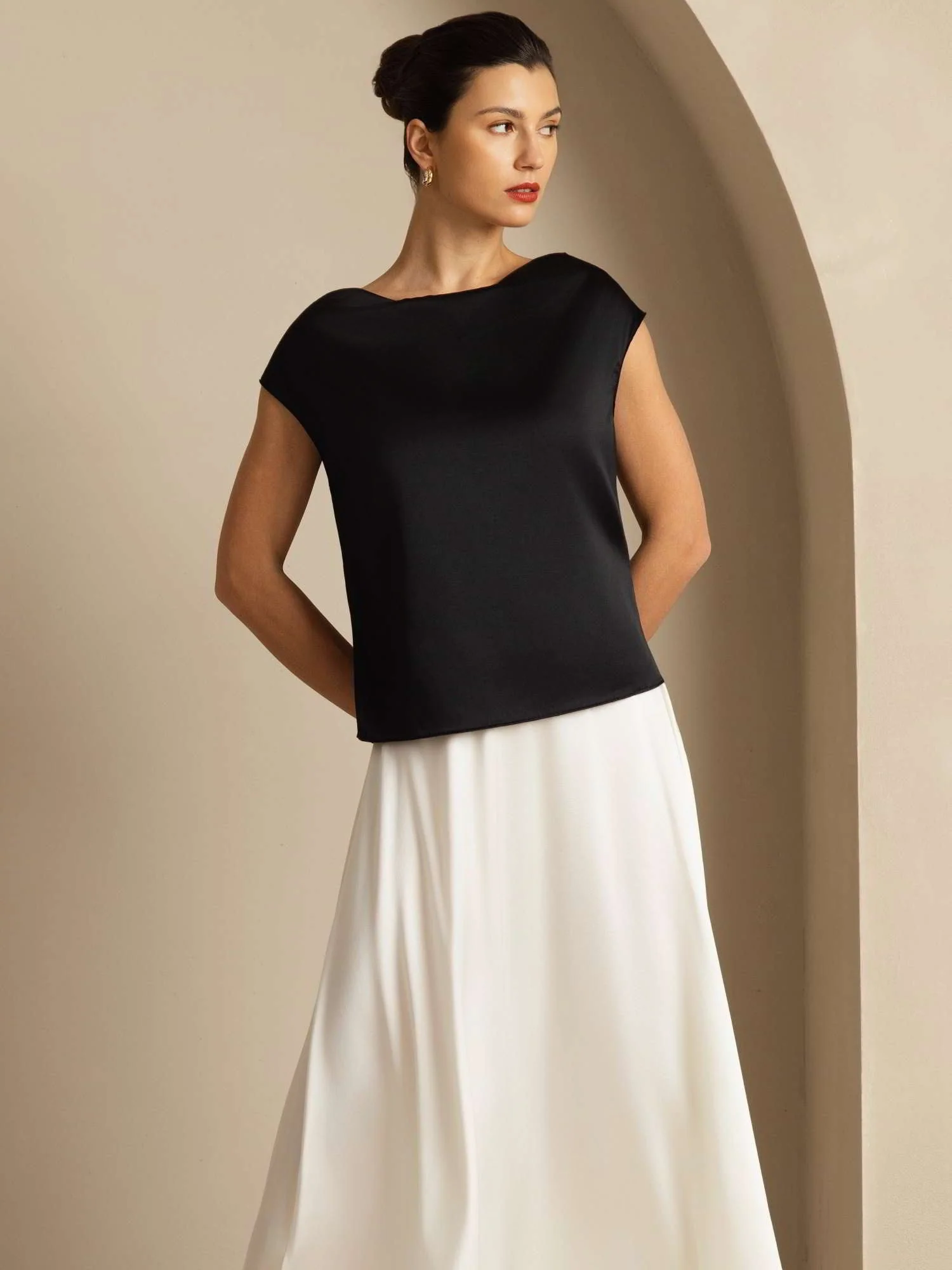 19Momme Soie Col Bateau Cap Manches Blouse - Image 36