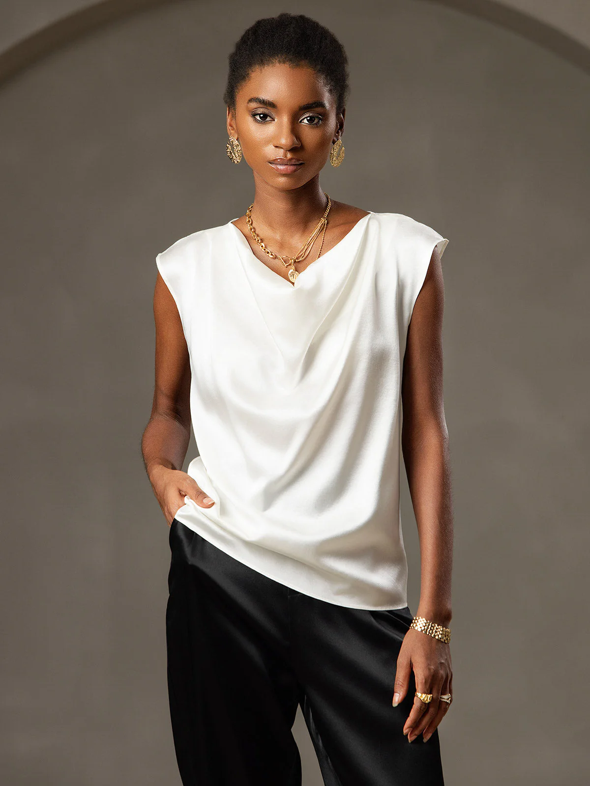 19Momme Soie Col Bateau Cap Manches Blouse - Image 4
