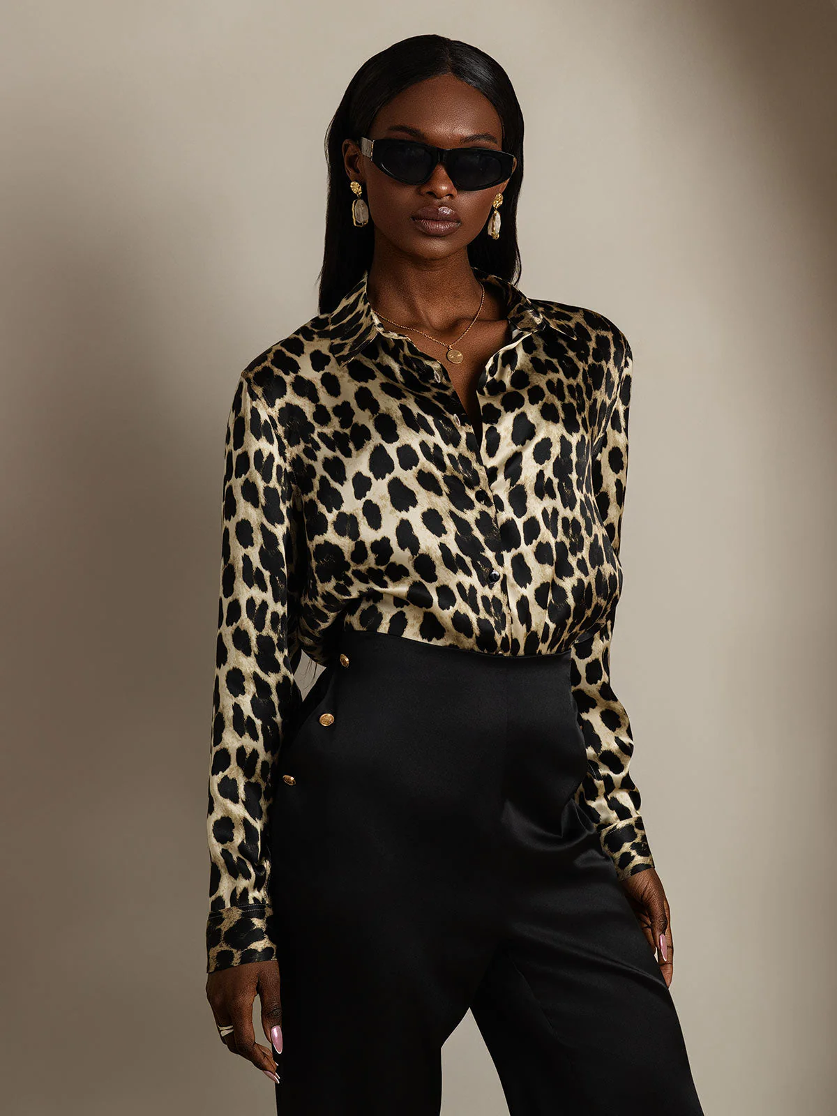 Chemise Femme À Manches Longues Col Revers En Soie 19Momme Imprimé Léopard - Image 4