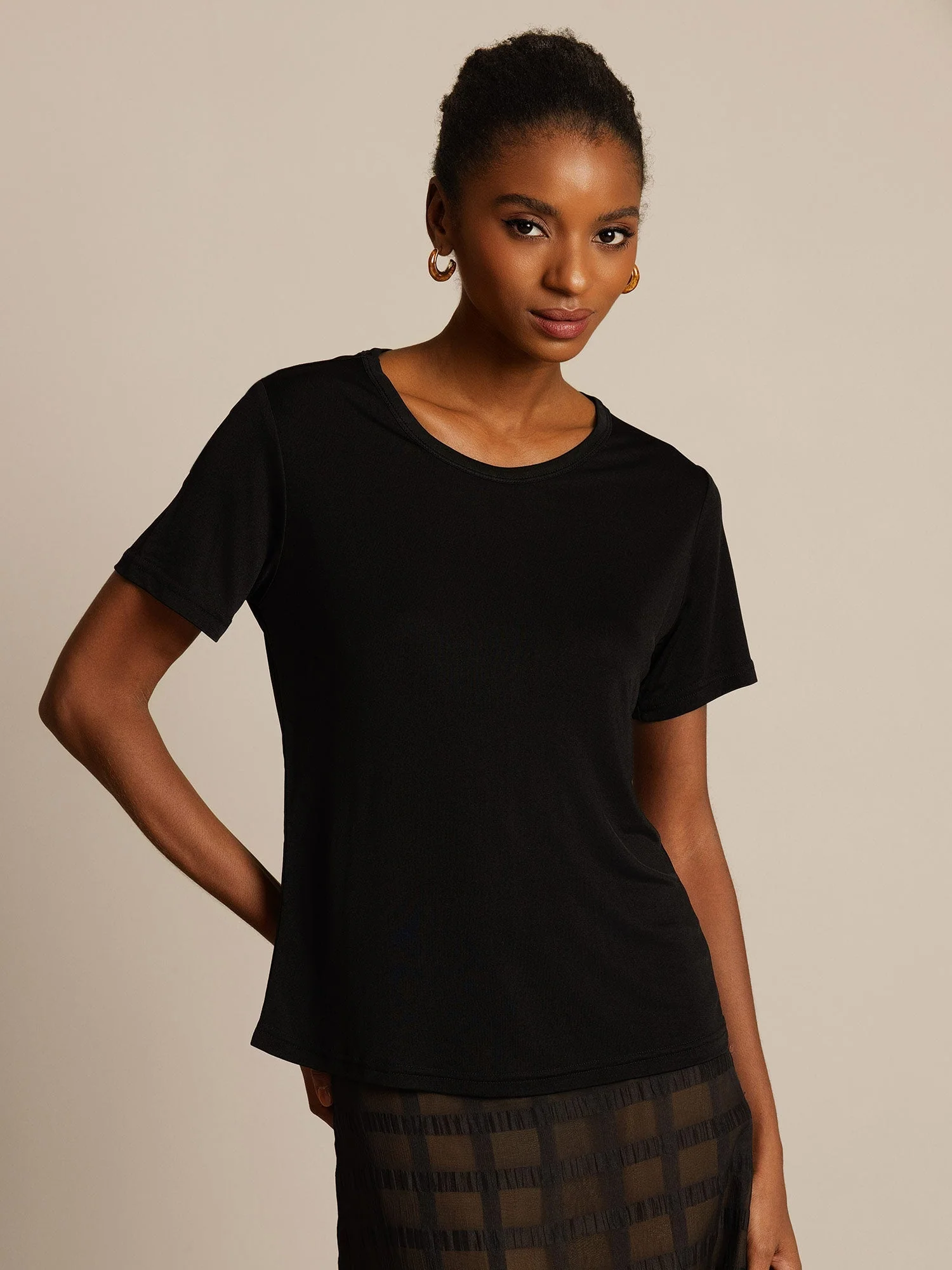 T-Shirt Col Rond à Manches Courtes en Pure Soie pour Femmes - Image 10