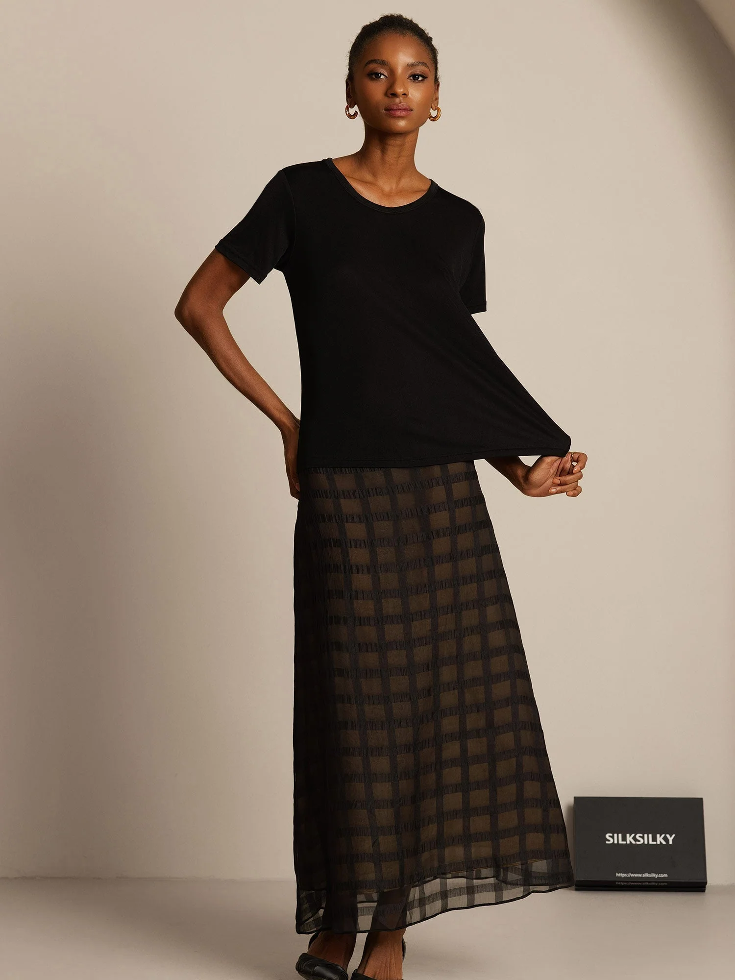 T-Shirt Col Rond à Manches Courtes en Pure Soie pour Femmes - Image 15