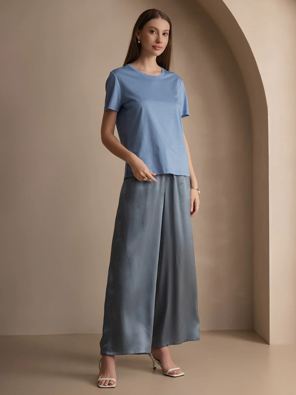T-Shirt Col Rond à Manches Courtes en Pure Soie pour Femmes - Image 39