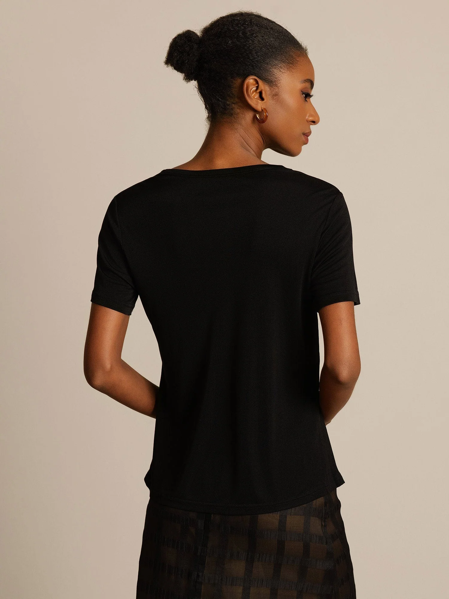 T-Shirt Col Rond à Manches Courtes en Pure Soie pour Femmes - Image 9