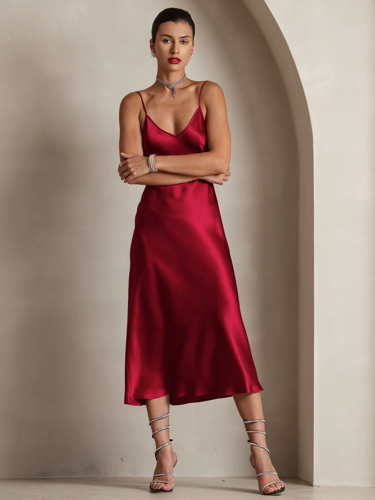 Robe Longue en Soie Pure avec Bretelles Spaghetti - Image 44