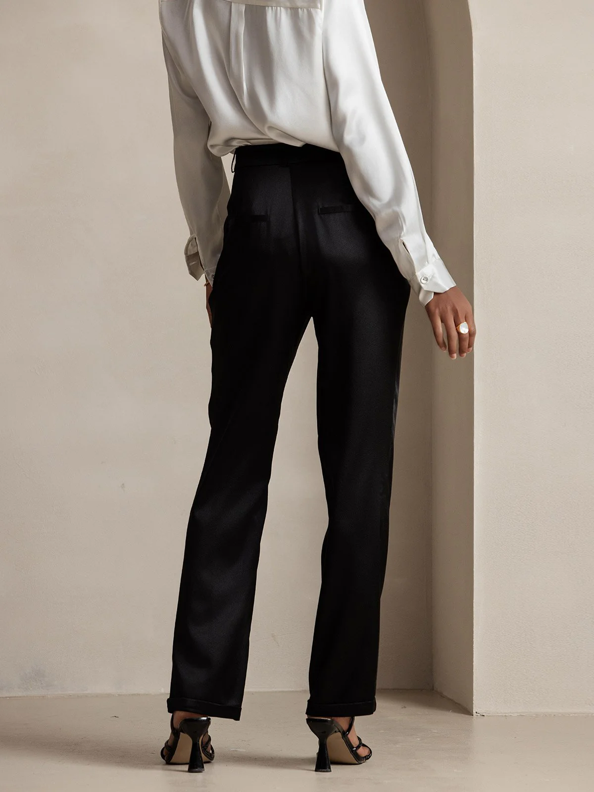 19Momme Pantalons de costume en soie classiques intemporels droits - Image 2