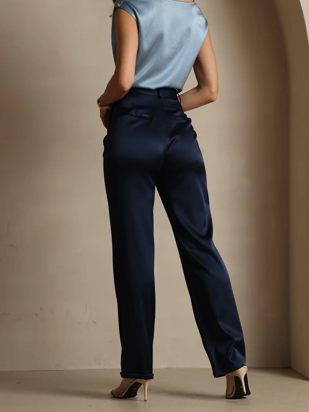 19Momme Pantalons de costume en soie classiques intemporels droits - Image 9
