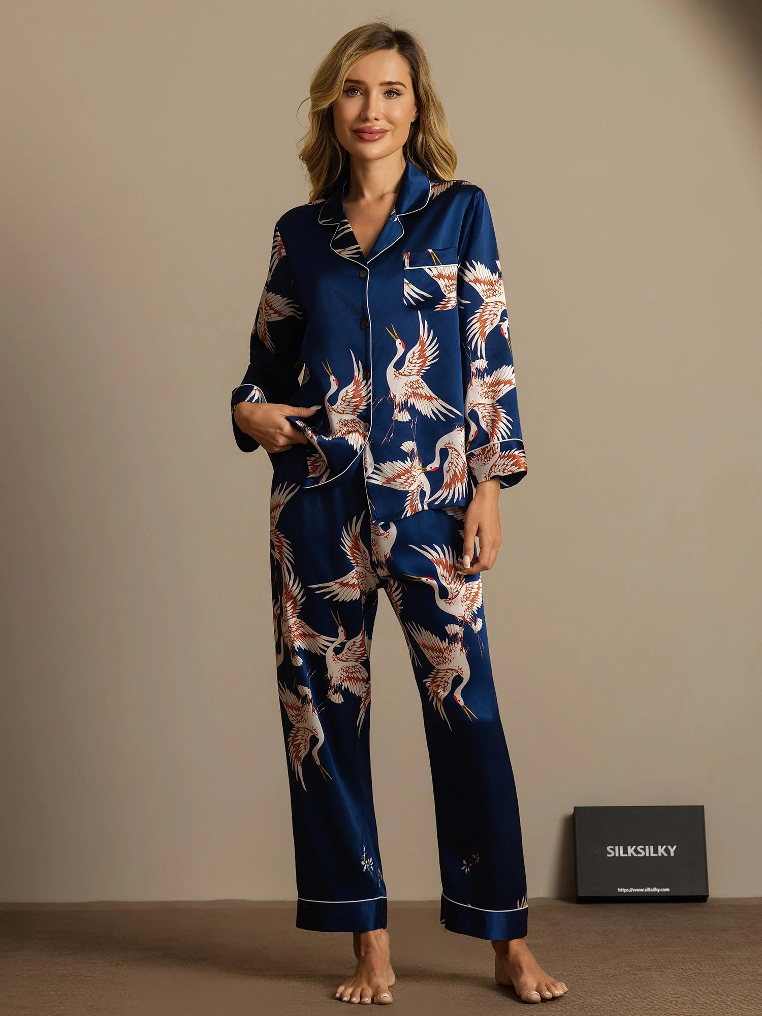 Ensemble De Pyjama En Soie Pure 19Momme À Revers Et À Manches Longues Pour Femme Avec Imprimé Grue - Image 15