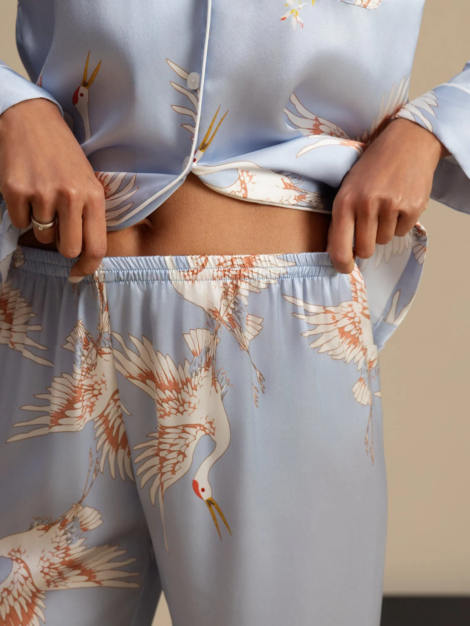 Ensemble De Pyjama En Soie Pure 19Momme À Revers Et À Manches Longues Pour Femme Avec Imprimé Grue - Image 46
