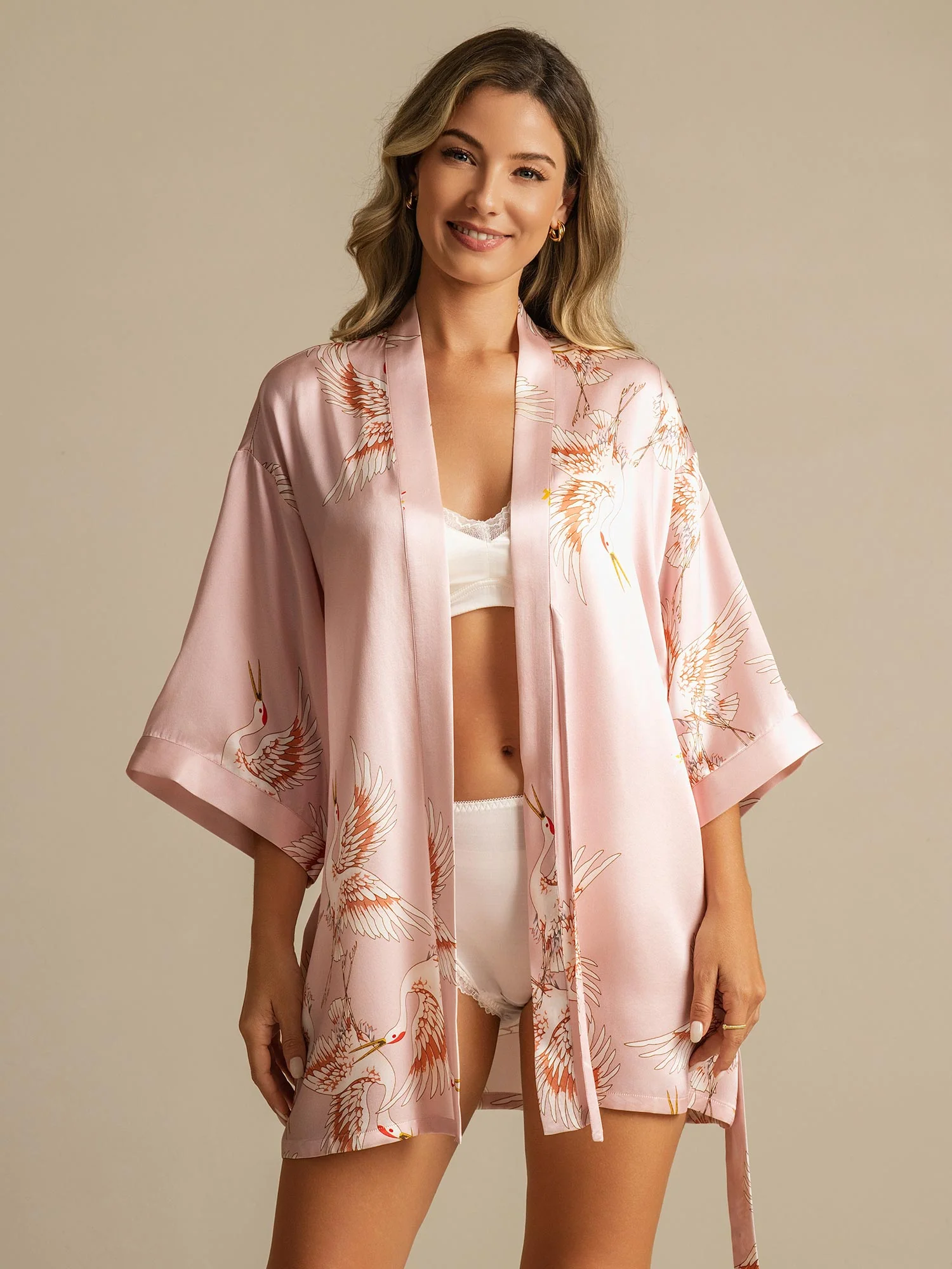 19Momme Robe Kimono Courte Femme En Soie Pure Imprimé Grue Avec Design Croisé Manches 3/4