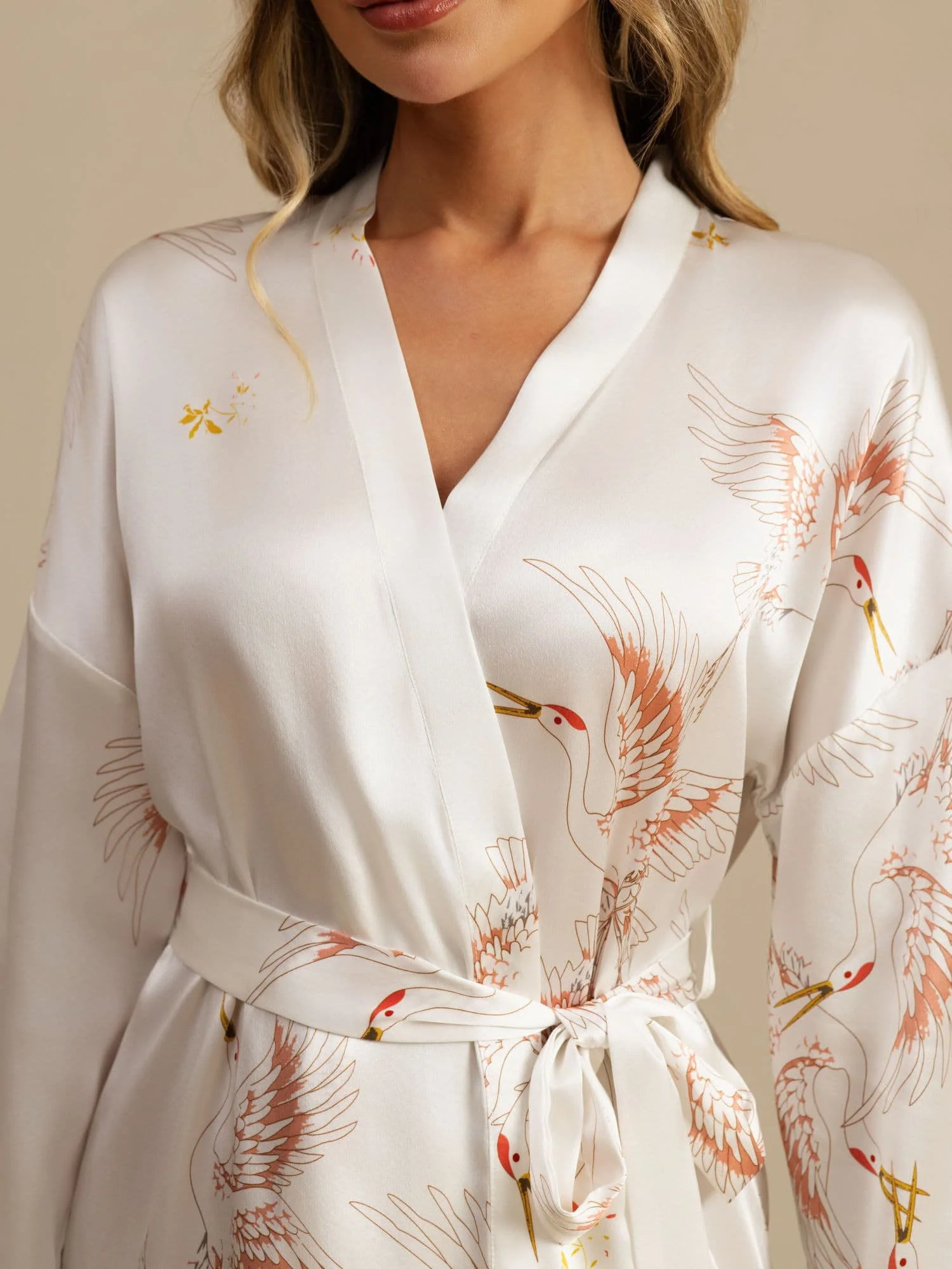 19Momme Robe Kimono Courte Femme En Soie Pure Imprimé Grue Avec Design Croisé Manches 3/4 - Image 35